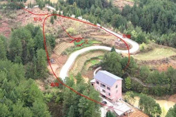 巧断墓地风水