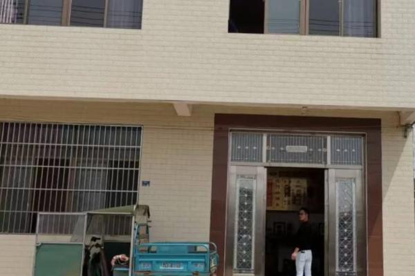 在农村自己建房子风水好吗