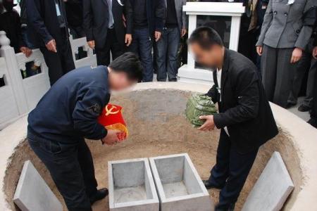 骨灰下葬日期有什么讲究或忌讳  骨灰下葬吉日