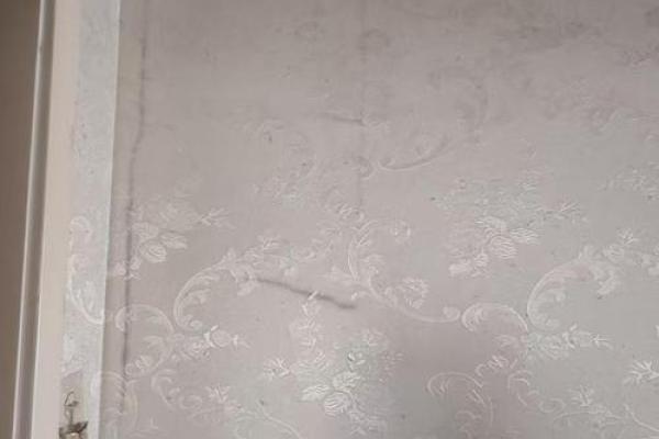 墙壁裂缝与风水