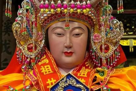 菩萨灵签抽签每日一签 每日抽菩萨灵签有何预示